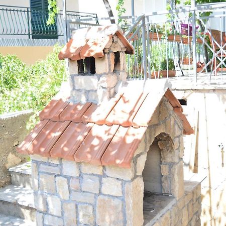 Goga Apartments Primošten Buitenkant foto